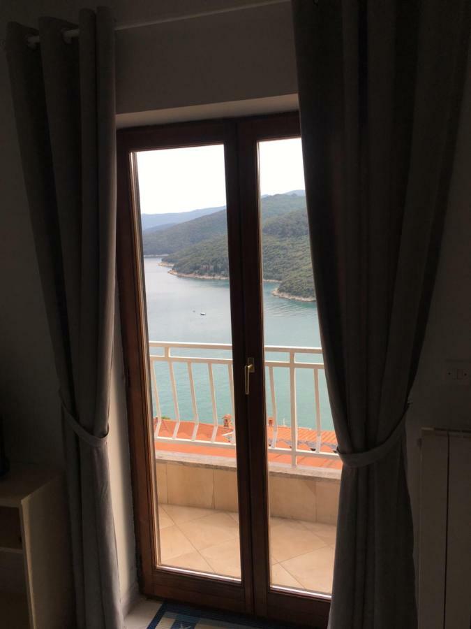 Nela Apartment Rabac Eksteriør billede